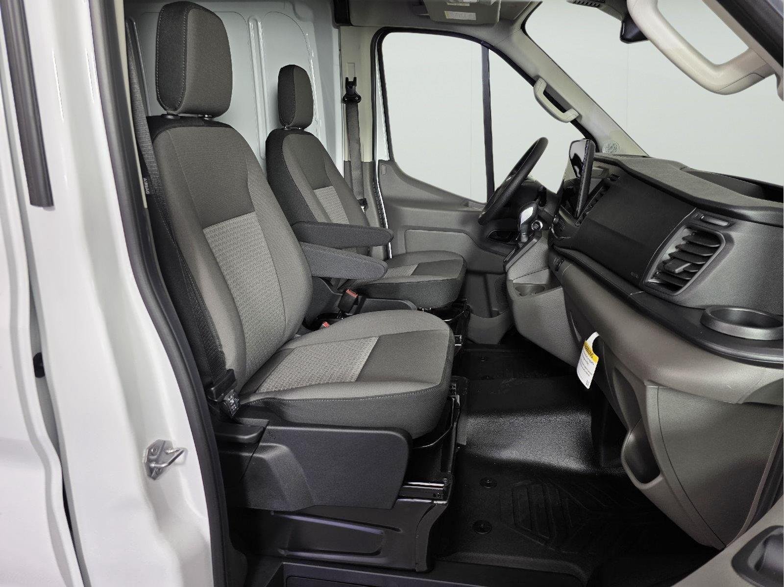 New 2026 Oxford White Ford HR CARGO image 22