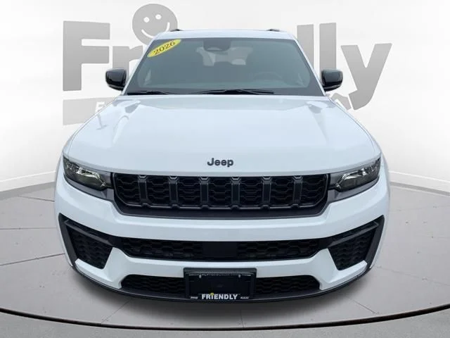 New 2026 Bright White Clear-Coat Exterior Paint Jeep Altitude image 6
