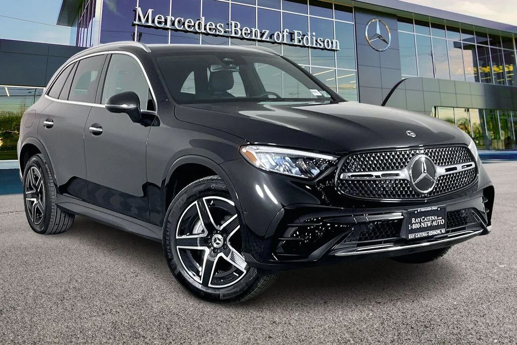 2026 Mercedes-Benz GLC