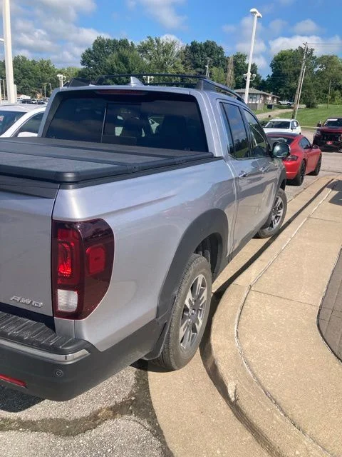Used 2019 Silver Honda RTL-E image 2