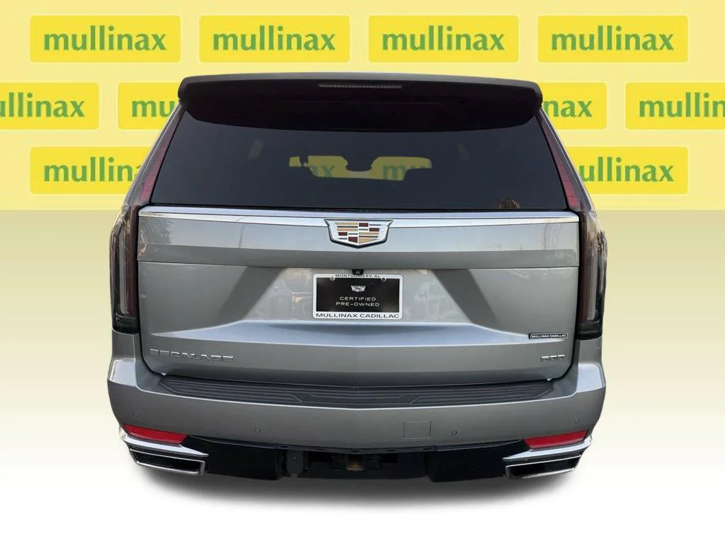 Used 2023 ARGENT SILVER METALLIC Cadillac 4WD Luxury image 9