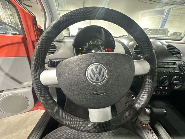 Used 2004  Volkswagen GLS image 15