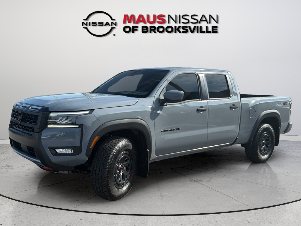 New 2027 Gray Nissan PRO-4X image 5