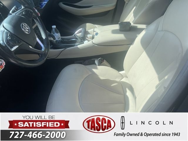 Used 2020 EBONY TWILIGHT METALLIC Buick Essence image 2