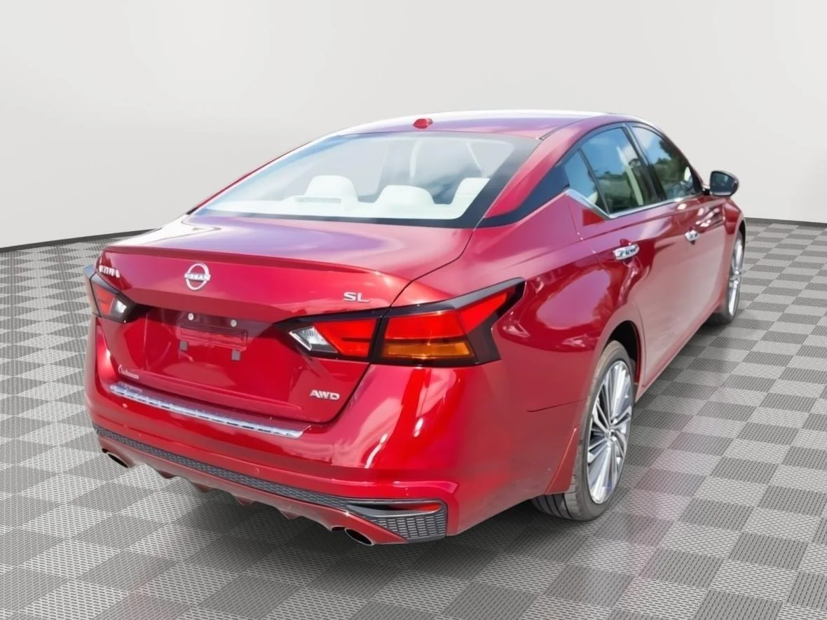2023 Nissan Altima SL - Photo 5