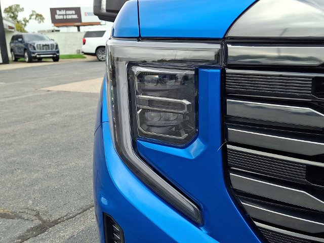 Used 2023 Blue GMC AT4 image 9