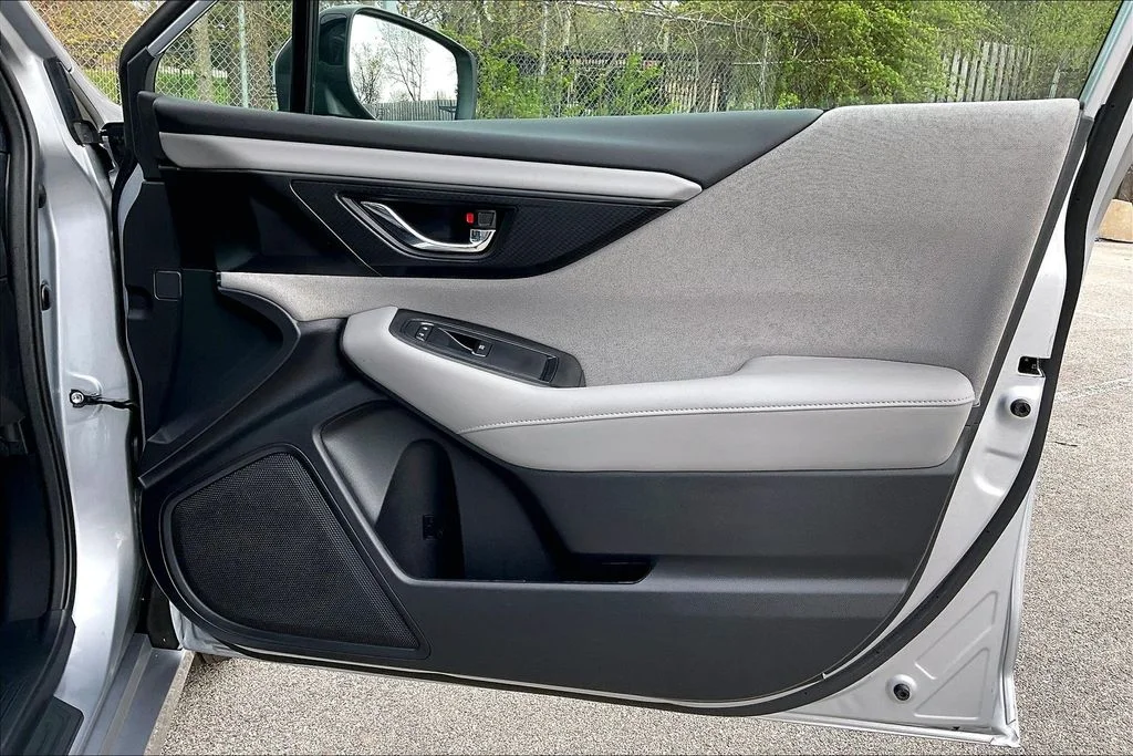 Used 2025 Silver Subaru Premium image 23