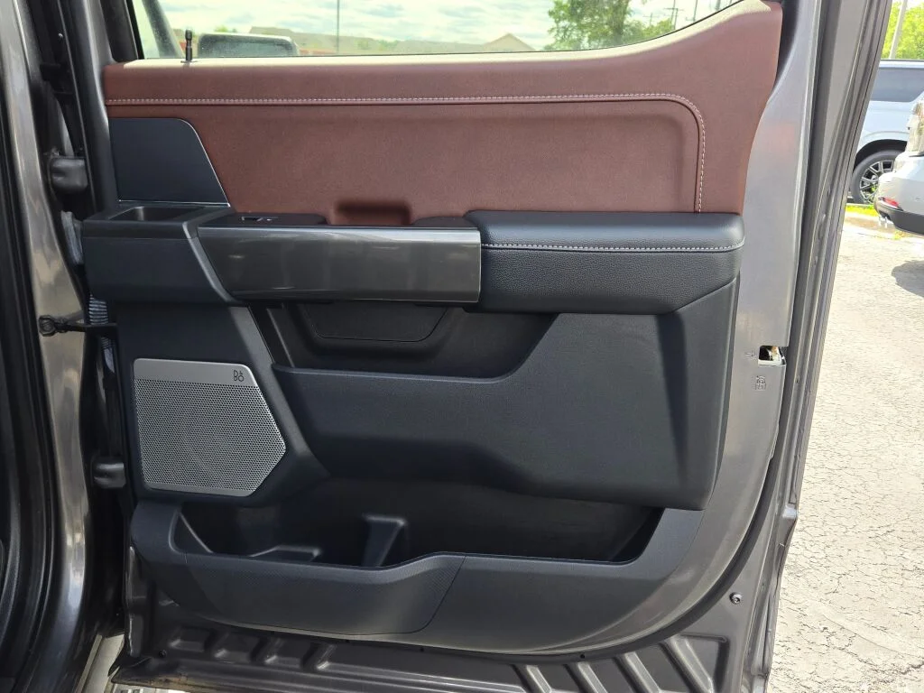 Used 2023 Gray Ford Lariat image 12