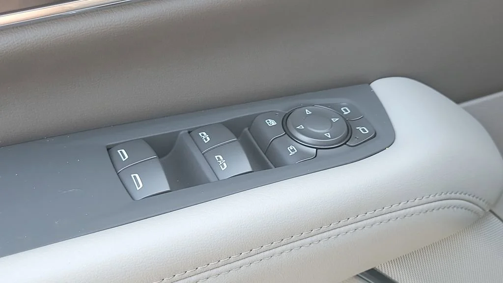 New 2026 Titanium Rush Metallic GMC Elevation image 20