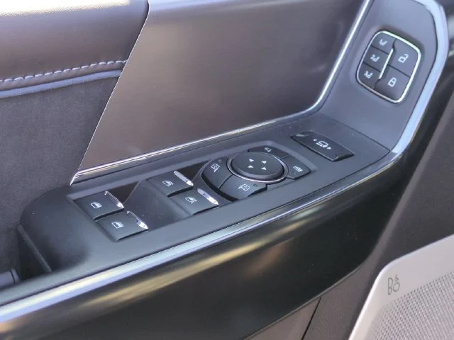 Used 2026 Black Ford Platinum image 13