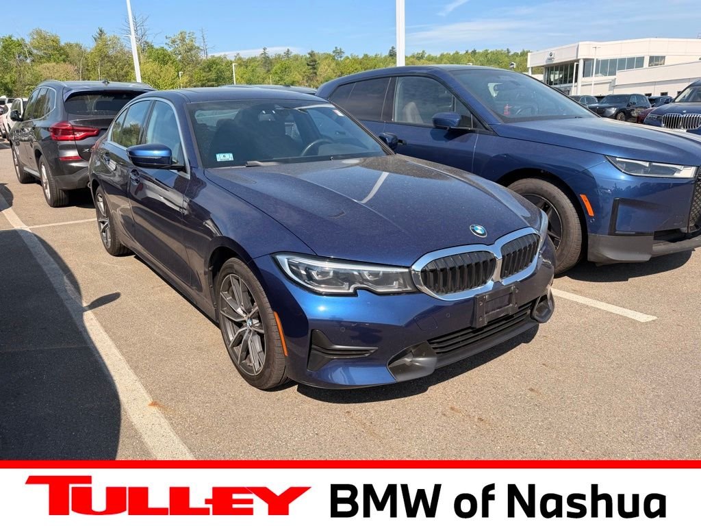 2020 BMW 3 Series 330i xDrive Sedan's photo