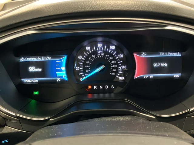 Used 2019 Black Ford SE image 27