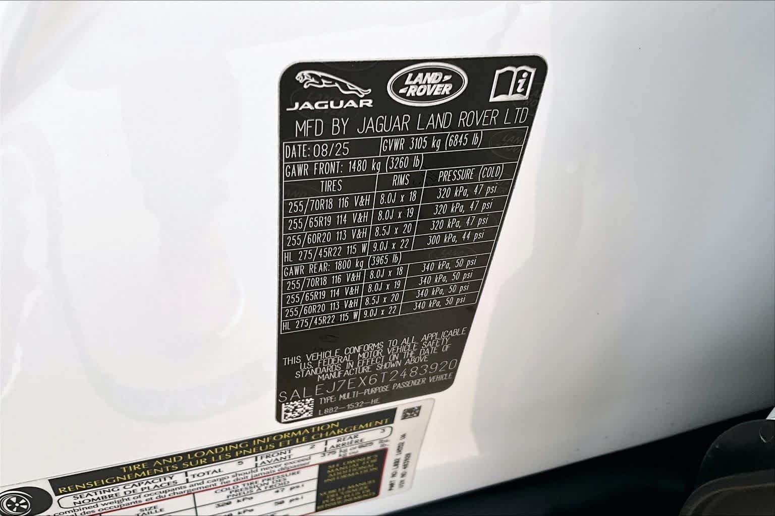 Used 2026 Fuji White Land Rover S image 36