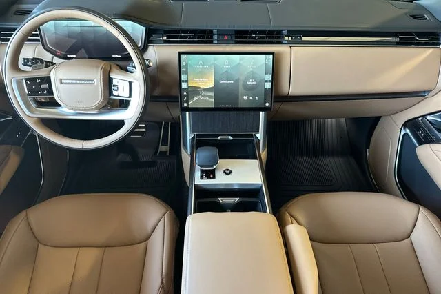 New 2026 Constellation Blue Ultra Metallic Gloss Land Rover SE image 12