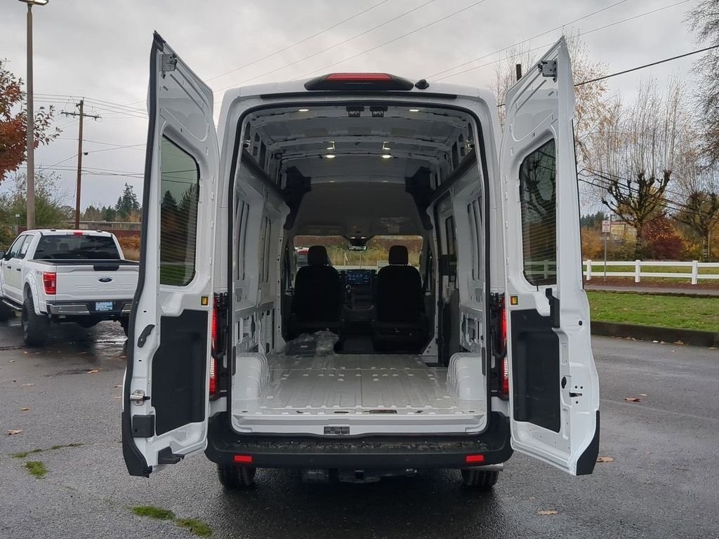 New 2026 Oxford White Ford Cargo Van image 56