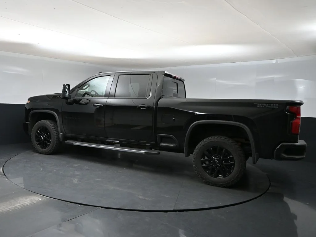 Used 2025 Black Chevrolet LTZ image 4