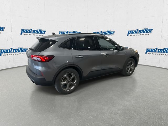 Certified Used 2025 Gray Ford ST-Line image 11