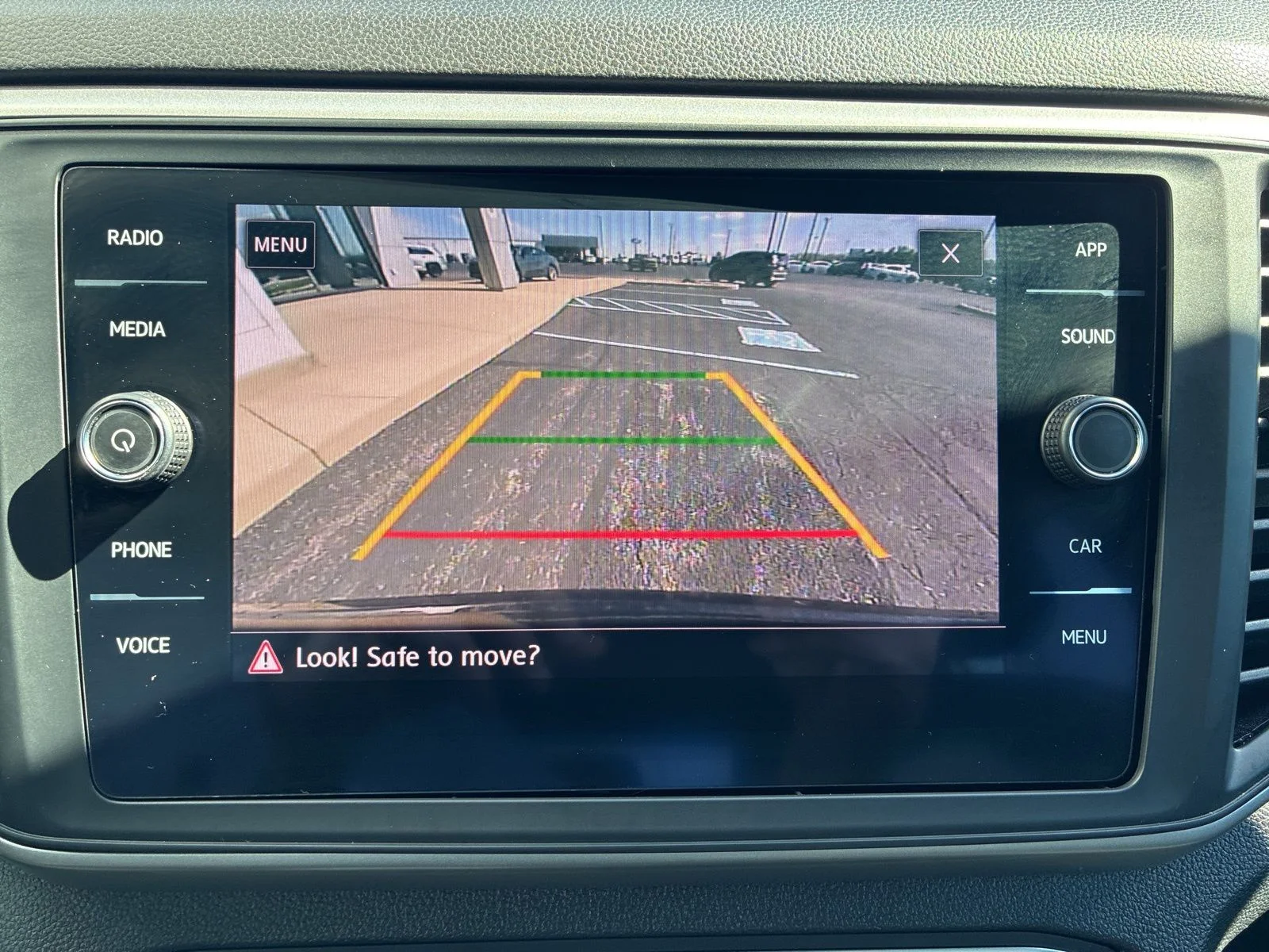2020 Volkswagen Atlas Cross Sport SE - Photo 28