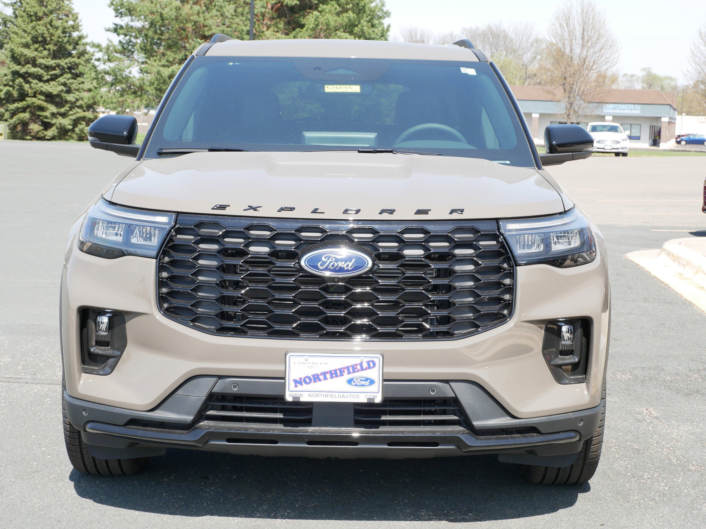 View vehicle photo 3