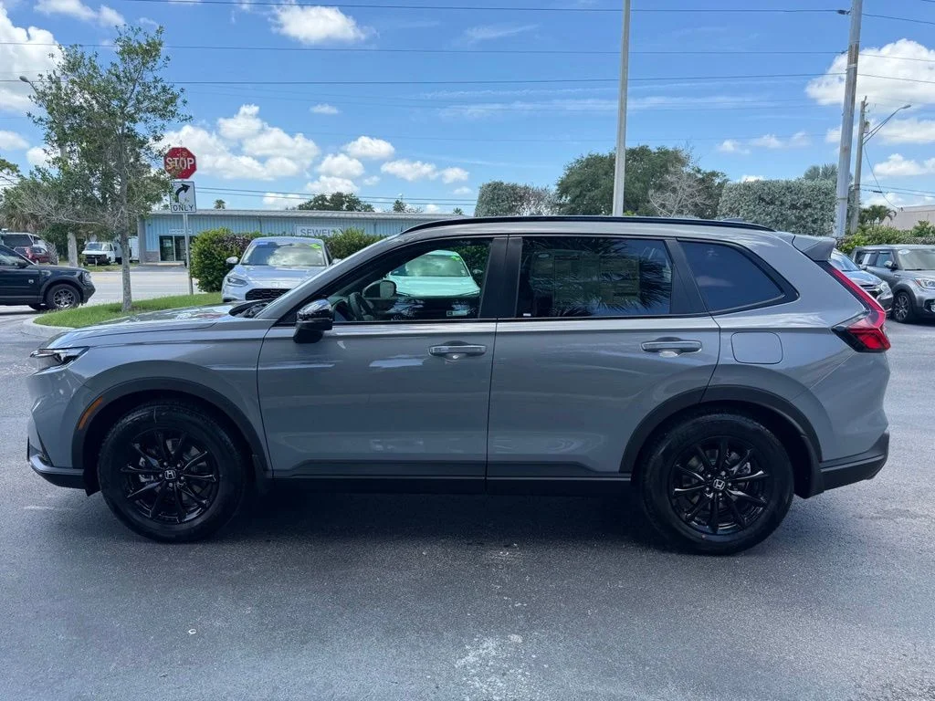 New 2026 Urban Gray Pearl Honda Sport-L image 2