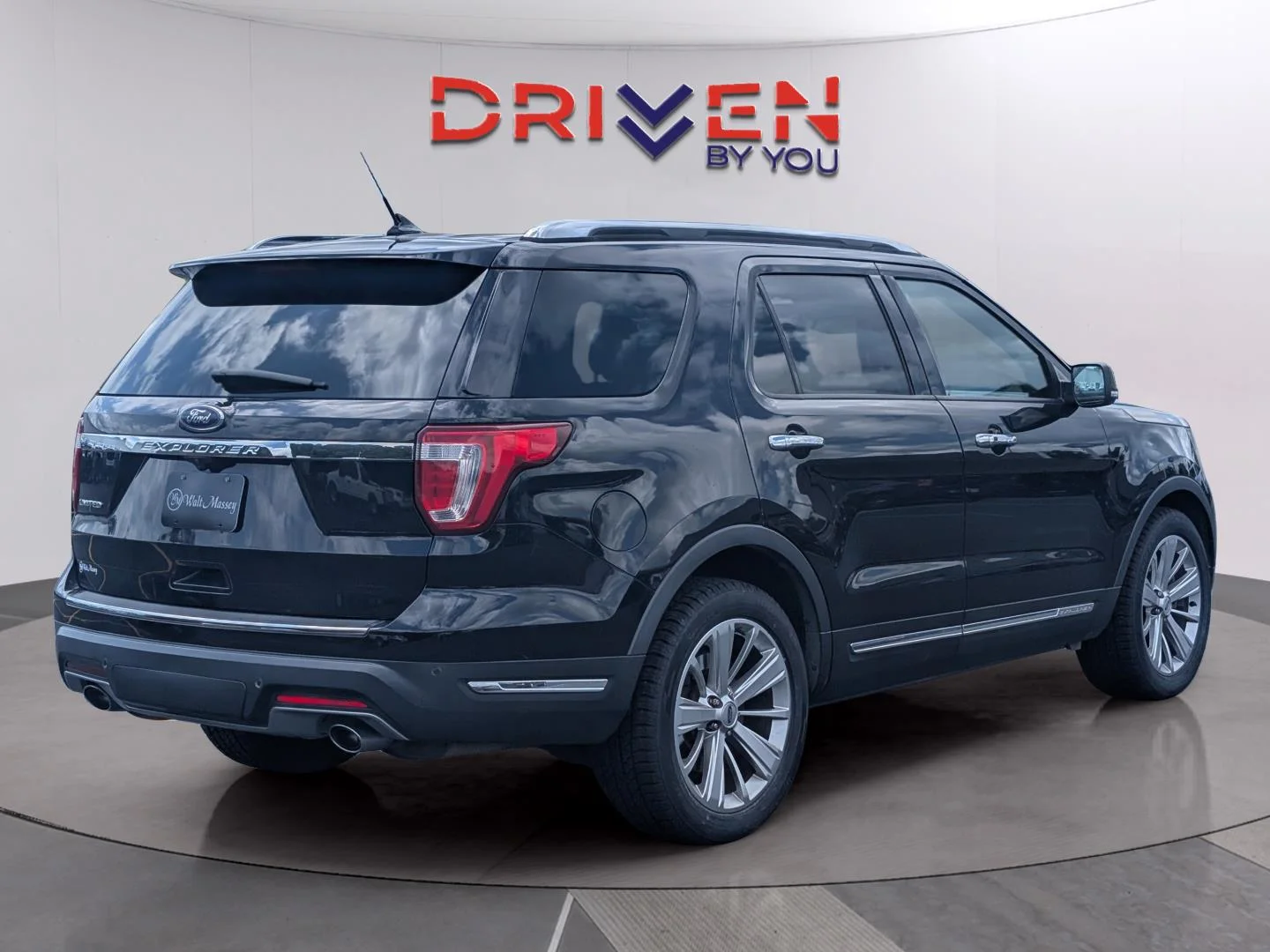 Used 2019 Agate Black Ford Limited image 5