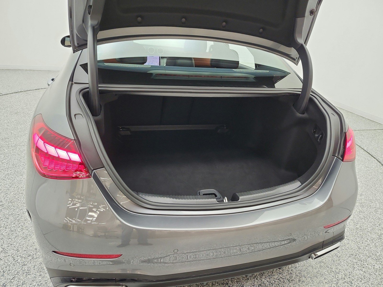Used 2024 Selenite Grey Metallic Mercedes-Benz C 300 4MATIC® Sedan image 21