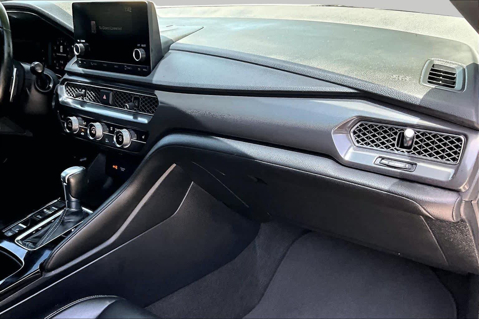 Used 2024 Majestic Black Pearl Acura w/A-Spec Package image 19
