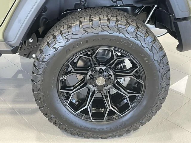 New 2025 41 Jeep Sport S image 9