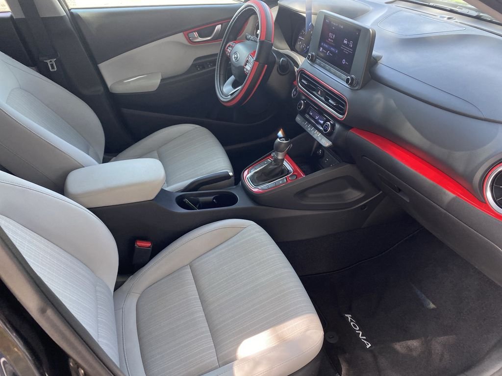 Used 2022 Ultra Black Pearl Hyundai SEL image 30