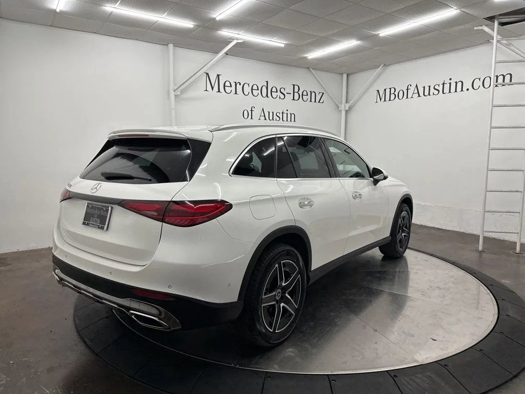 Used 2026 White Mercedes-Benz GLC 300 image 7
