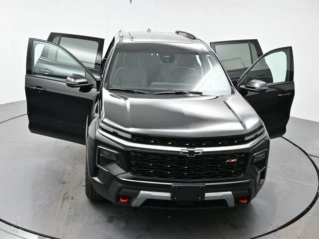Used 2026 Mosaic Black Metallic Chevrolet Z71 image 46