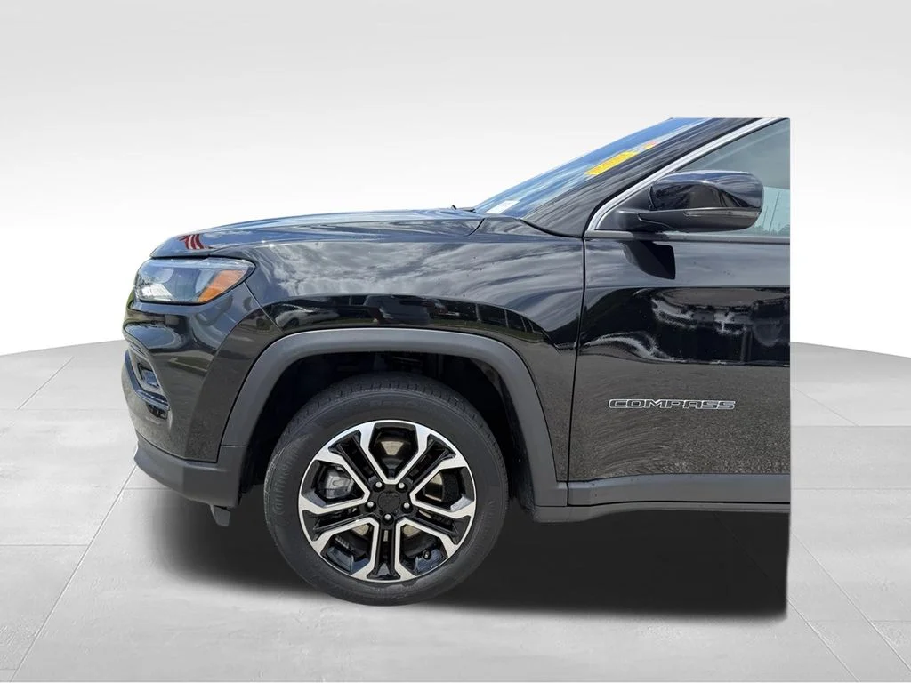 Used 2023 Black Jeep Limited image 21
