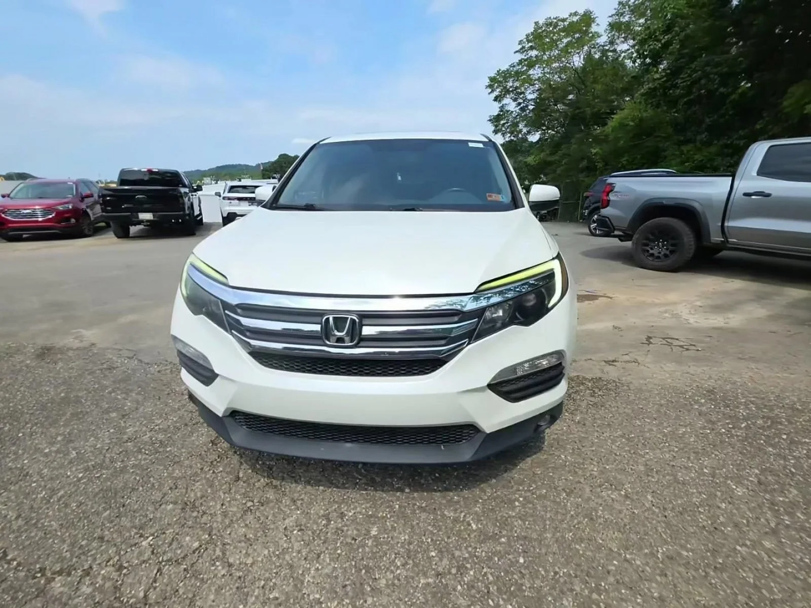 Used 2016 White Diamond Pearl Honda EX-L image 2