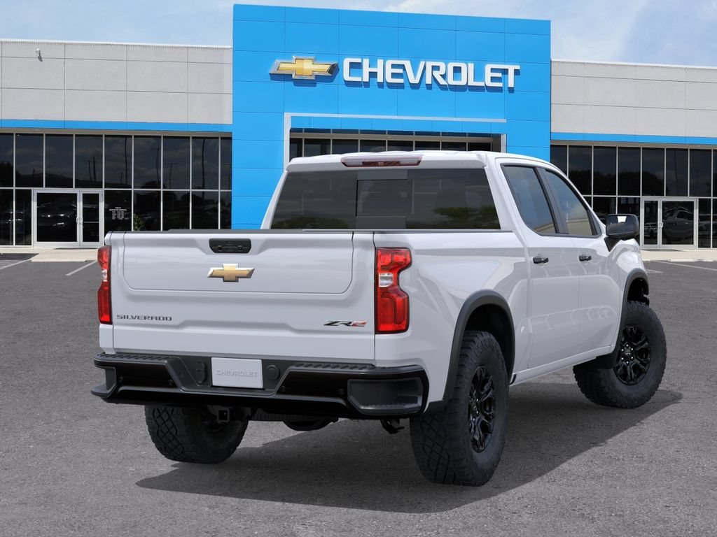New 2026 Summit White Chevrolet ZR2 image 4
