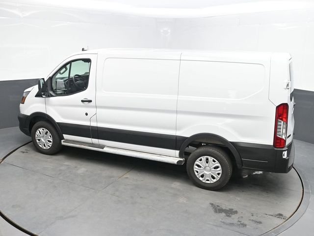Used 2025 White Ford Base image 32