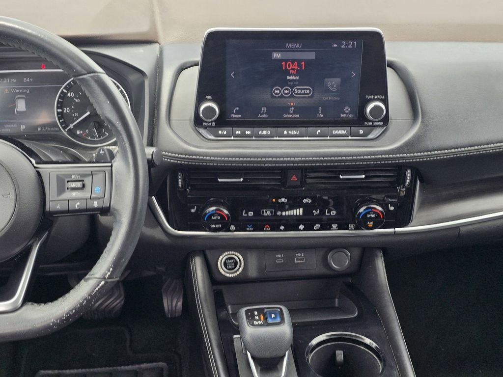 Used 2021 Gray Nissan SL image 16