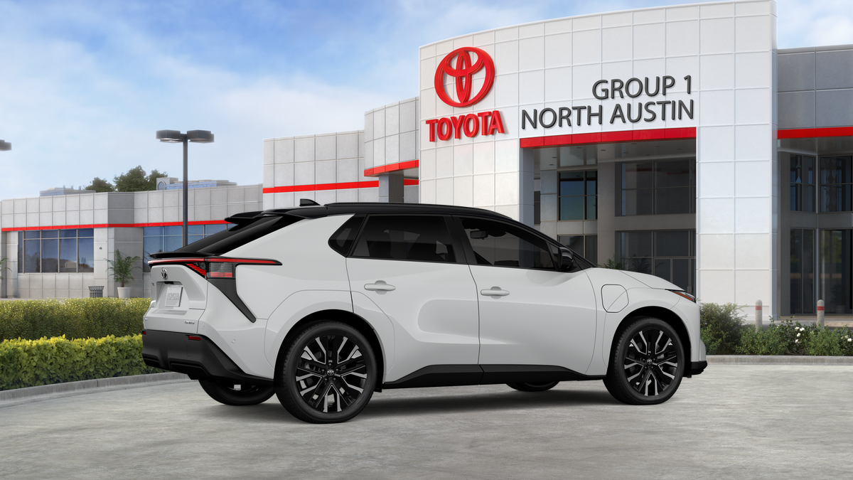 New 2026 Wind Chill Pearl with Midnight Black Metallic roof Toyota Limited image 11