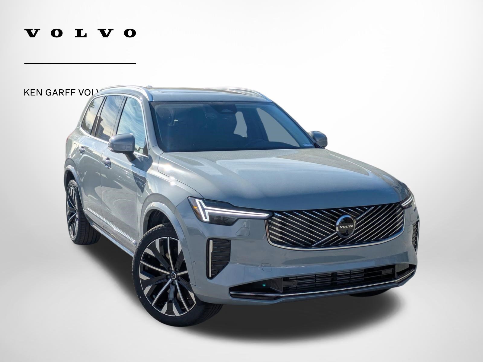 2026 Volvo XC90 T8 Recharge Plus Bright 6-Seater 4WD's photo