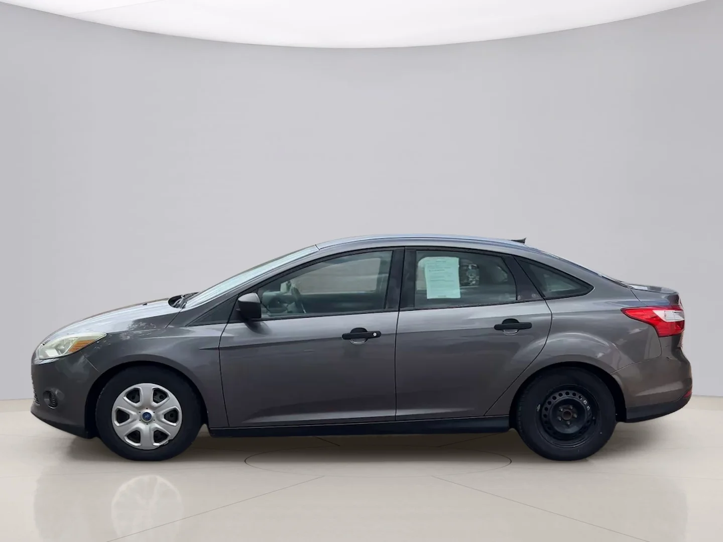Used 2012 Gray Ford S image 2