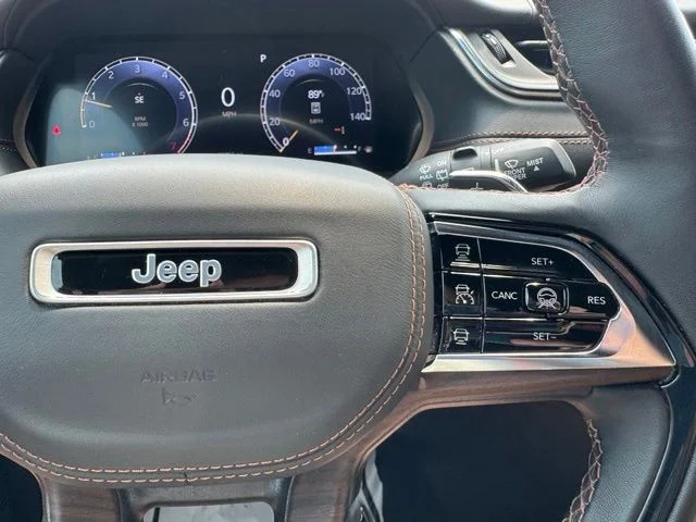 Used 2023 Black Jeep Summit image 30