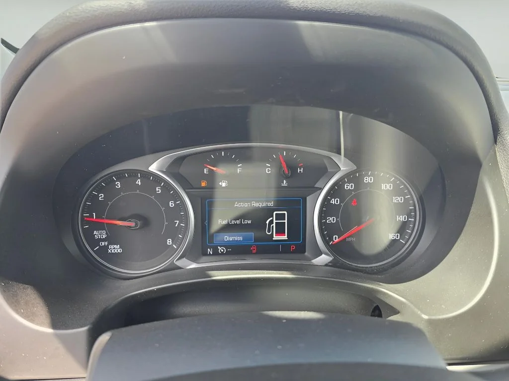 Used 2021 Quicksilver Metallic GMC SLE image 18