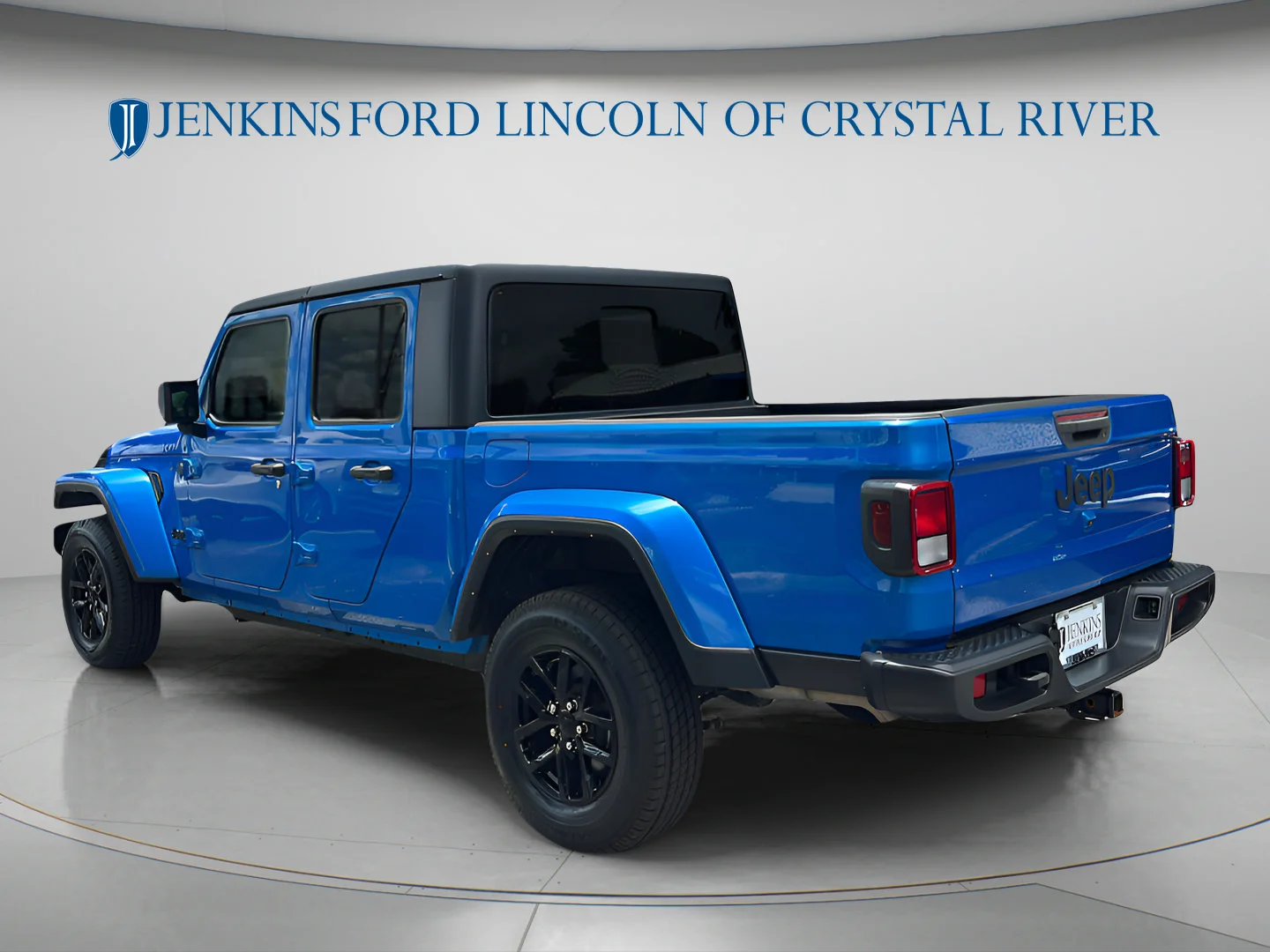 Used 2023 Hydro Blue Pearlcoat Jeep Sport S image 5