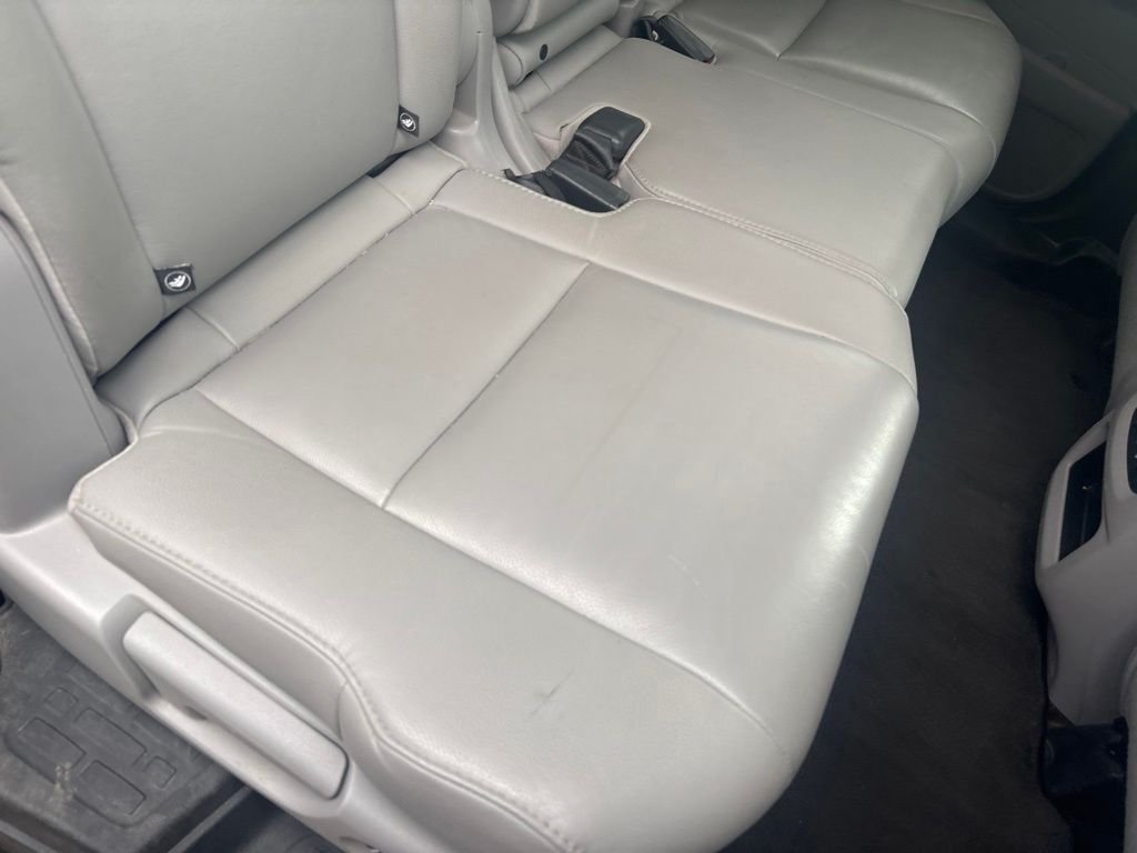 Used 2016 Gray Honda EX-L image 34