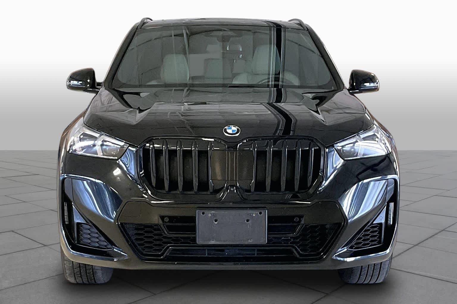 Certified Used 2023 Black Sapphire Metallic BMW xDrive28i image 3