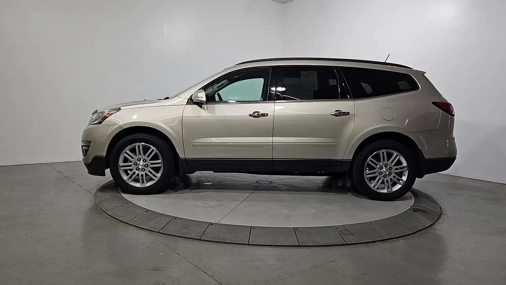 Used 2015 Gold Chevrolet LT image 2