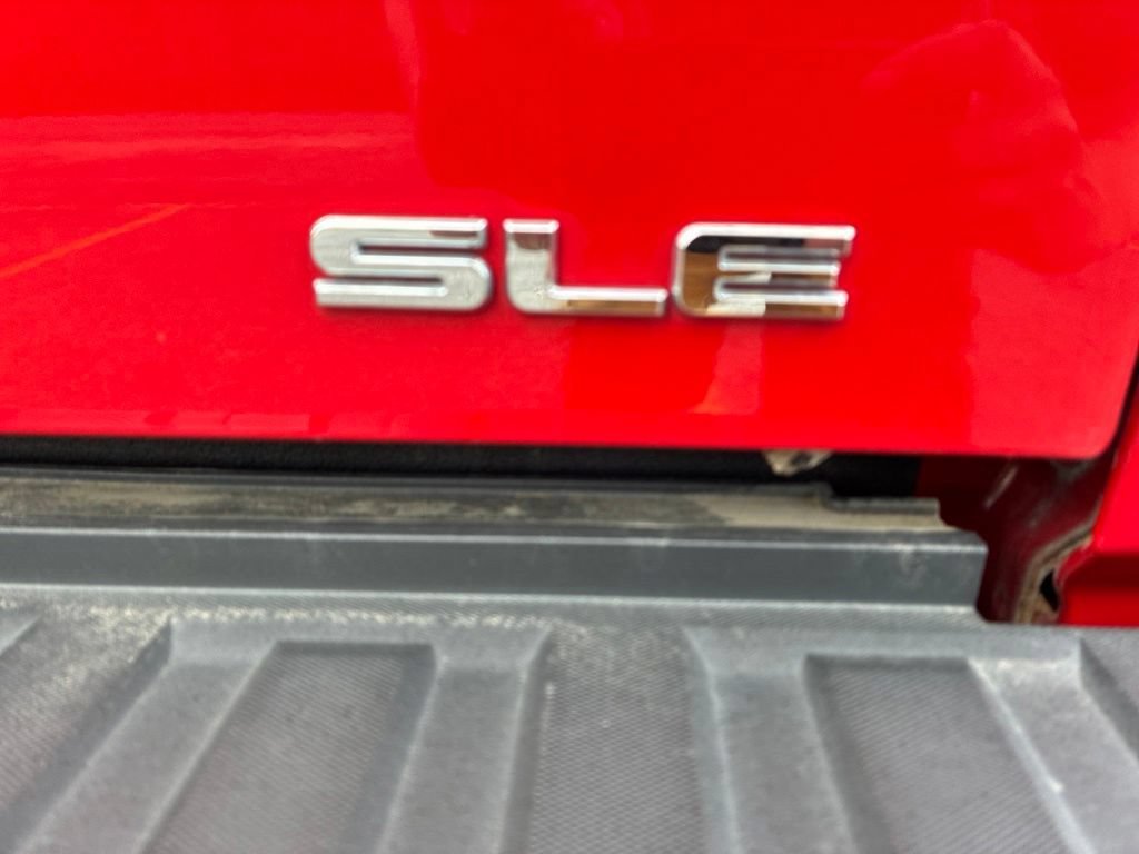 Used 2015 FIRE RED GMC SLE image 45