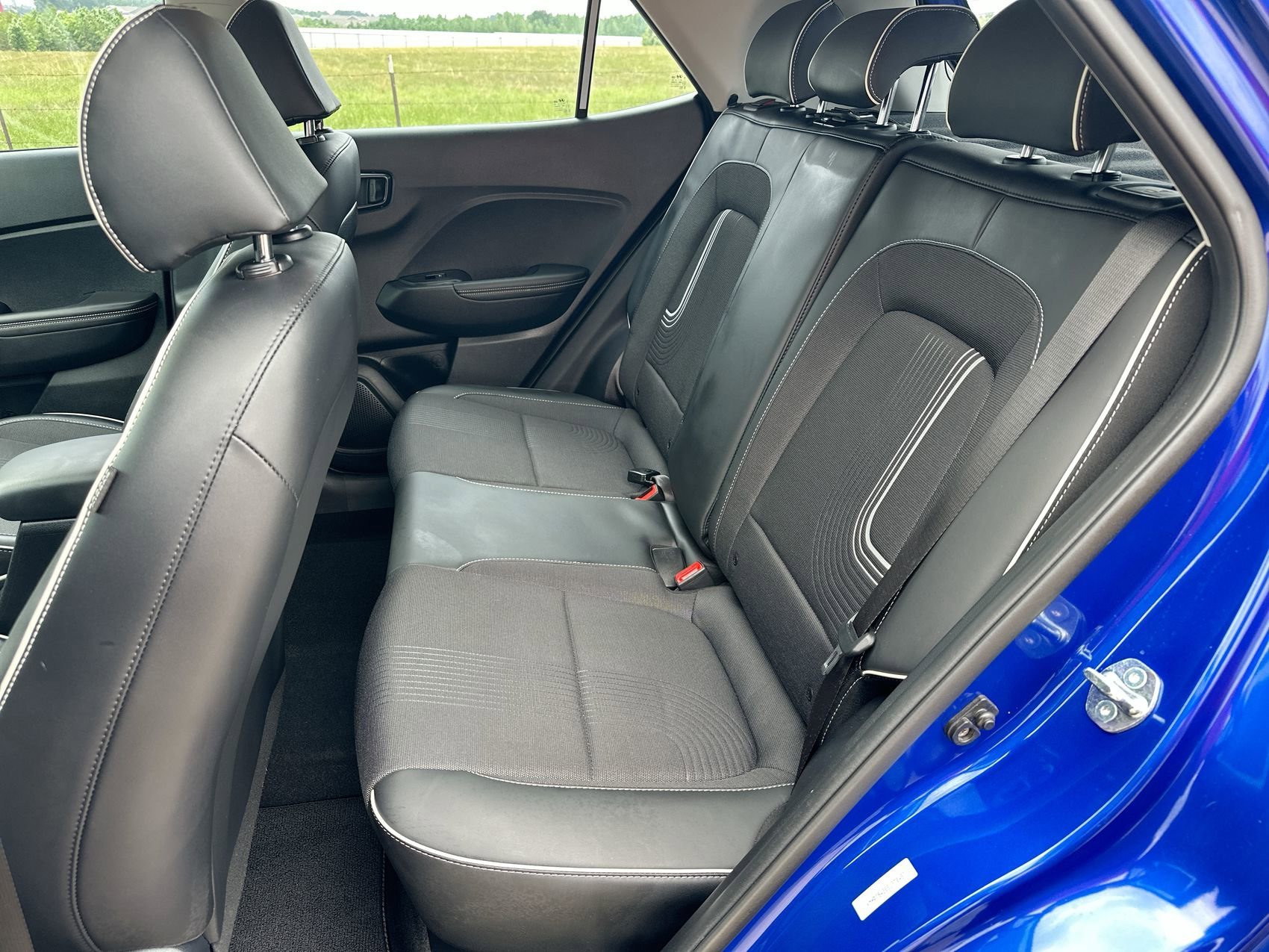 Used 2025 Intense Blue Hyundai Limited image 22