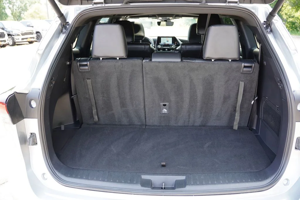 Used 2025 Celestial Silver Metallic Toyota XSE image 23