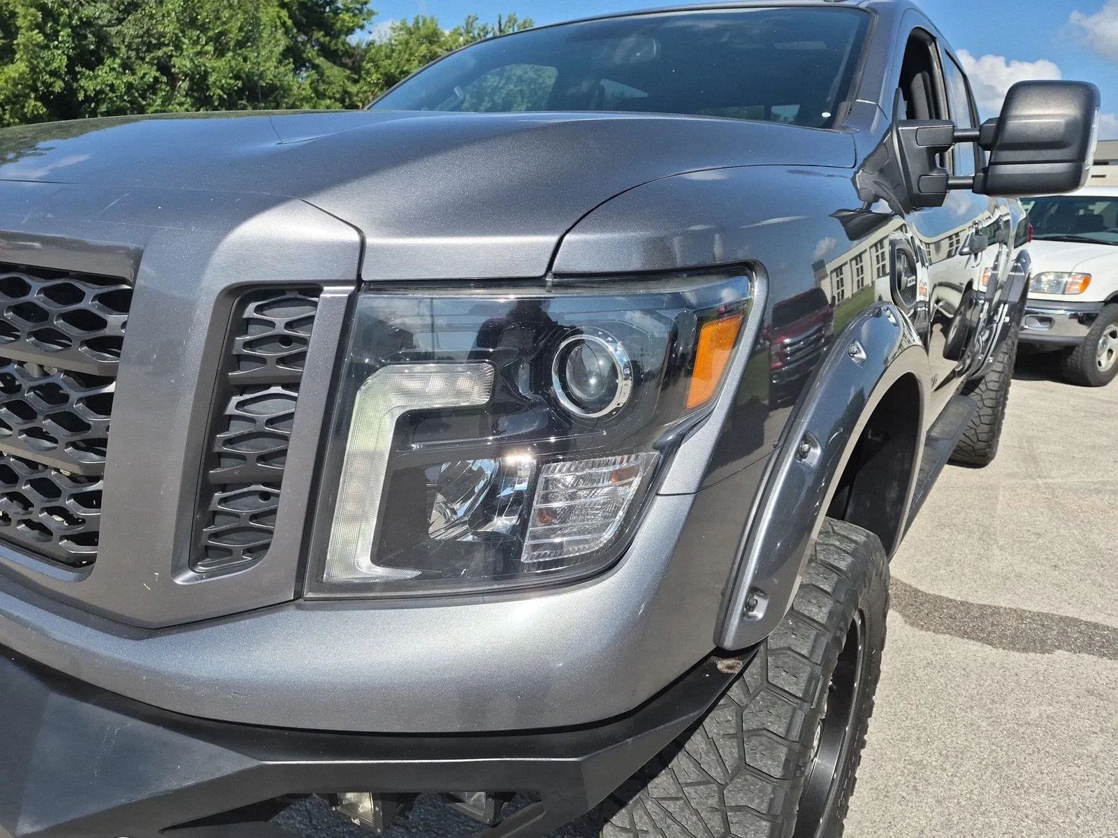 Used 2019 Gun Metallic Nissan SV image 9