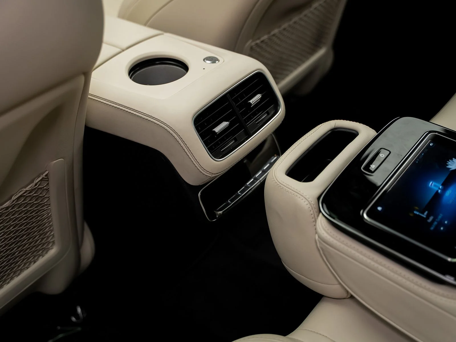 Used 2021 White Mercedes-Benz GLS 63 AMG® image 46